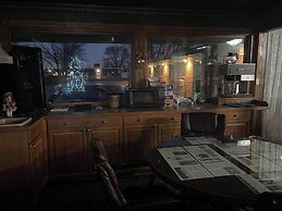 Superior Victorian Inn