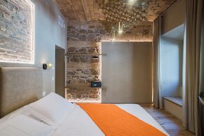 163 Boutique Hotel
