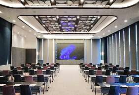 The Quarter Ratchayothin by UHG