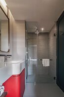 The Quarter Ratchayothin by UHG