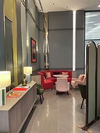 The Quarter Ratchayothin by UHG