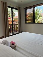 Stefanie Grace Inn