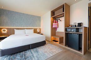 GLOW Bangkok Riverside