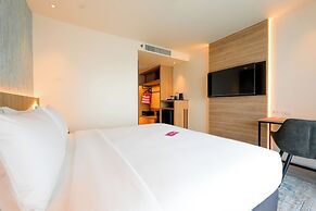 GLOW Bangkok Riverside