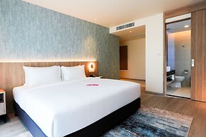 GLOW Bangkok Riverside