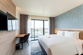 GLOW Bangkok Riverside