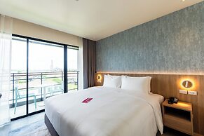 GLOW Bangkok Riverside