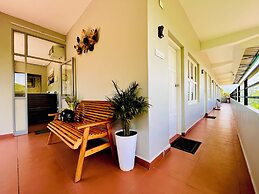 Seven Malai Residency