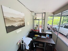 Seven Malai Residency