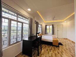 Seven Malai Residency