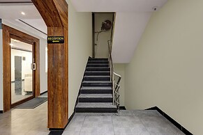 Treebo Blak & Wite Rk Beach