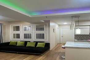 OYO 94221 Grand Asia Afrika Apartment By Qr Property