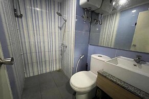 OYO 94221 Grand Asia Afrika Apartment By Qr Property