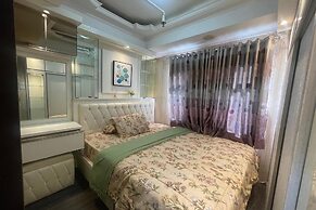 OYO 94221 Grand Asia Afrika Apartment By Qr Property