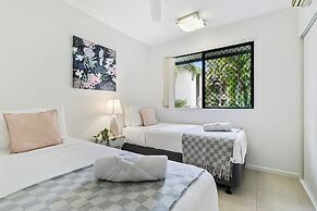 Traveller Jam Close to City & Esplanade