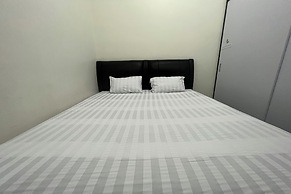 OYO 94222 Anda Kost 2 Near Lapangan Syech Yusuf Discovery
