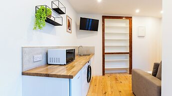 Main Street Suites-Hosted by Sweetstay