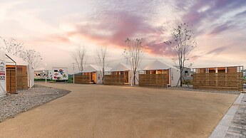 Hwaseong Refresh Glamping & Caravan