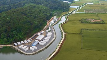 Hwaseong Refresh Glamping & Caravan