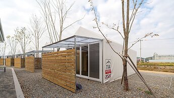 Hwaseong Refresh Glamping & Caravan