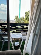 LivLuxe Apartments 2