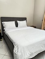 LivLuxe Apartments 2