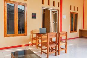 OYO 94236 Penginapan Griya Asri Syariah