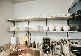 Spacious Cozy 6BR for 14- Lgbtq Friendly 2260