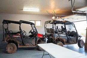 Peaceful Luxurious Ranch Family Reunion