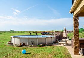 Peaceful Luxurious Ranch Family Reunion