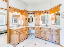 Peaceful Luxurious Ranch Family Reunion