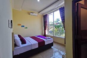 OYO 94248 Hotel Majest