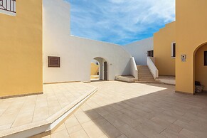 4016 Corte del Salento by Barbarhouse