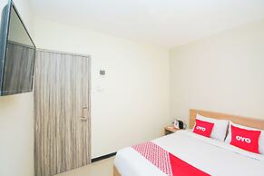 Hotel O Rungkut Near Its Surabaya Formerly Ace Business Hotel