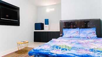 OYO 94253 Cikunir Residence Syariah