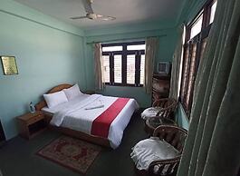 Pushpa Guest House