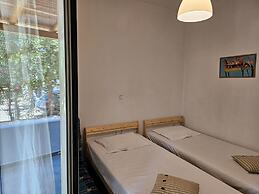 Skyros BnB Beach House Amaryllis