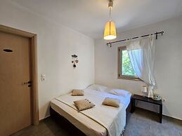 Skyros BnB Beach House Amaryllis