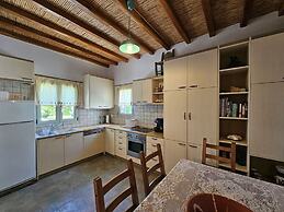 Skyros BnB Beach House Amaryllis