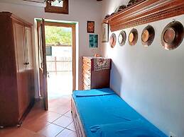 Skyros BnB Little Horse in Skyros Town