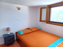 Skyros BnB Little Horse in Skyros Town