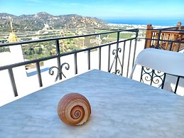 Skyros BnB Little Horse in Skyros Town