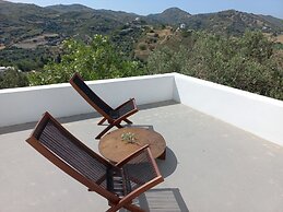 Skyros BnB Anna House in Brooke