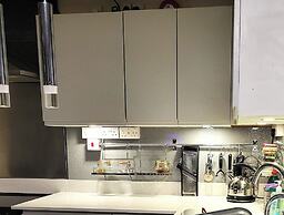 Escape the Ordinary - Dorset Village Vacation