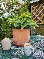 Escape the Ordinary - Dorset Village Vacation