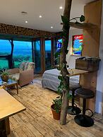 Unique 2-bed Cabin in Llanelli