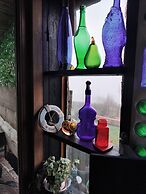 Unique 2-bed Cabin in Llanelli