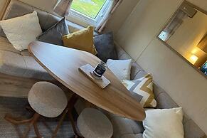 Seaside Caravan Retreat in Craig Tara