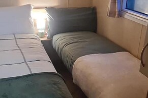 Seaside Caravan Retreat in Craig Tara