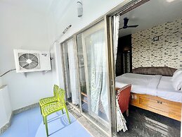 Hotel V-i sea view - Puri